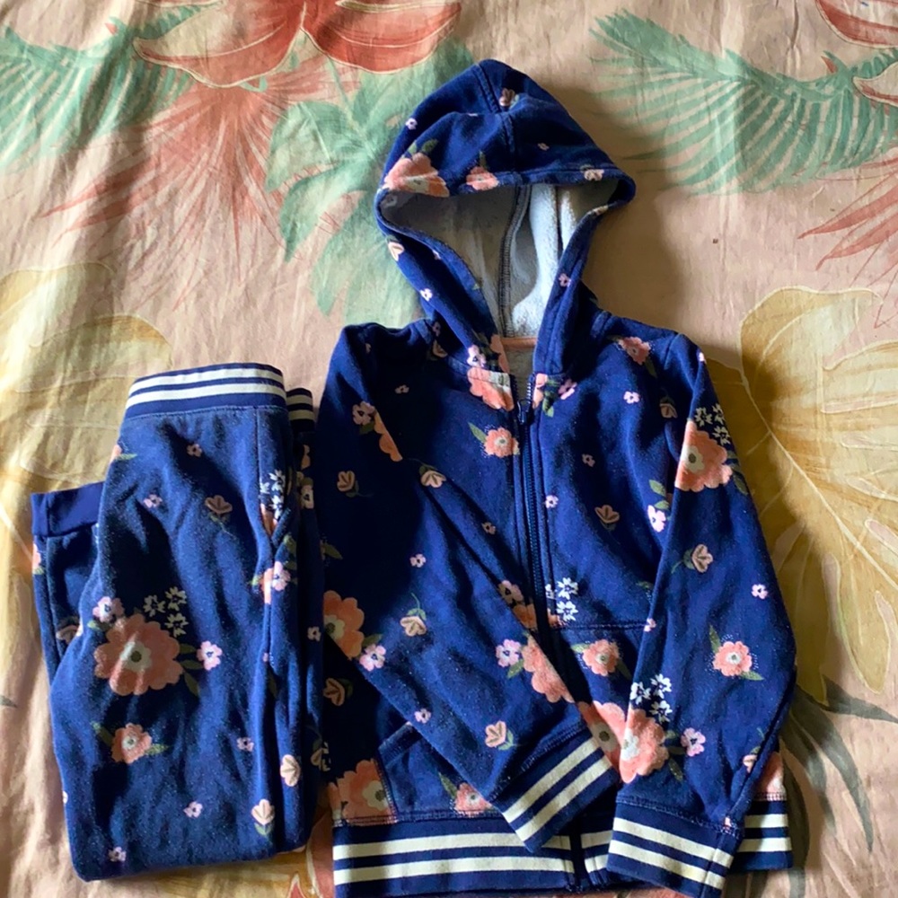 Girls sweat suit